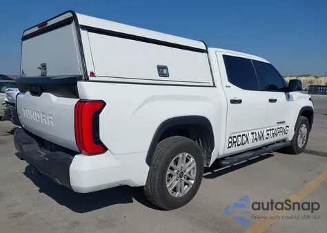 2023 Toyota Tundra Sr5 z USA, uszkodzony, nr VIN 5TFLA5DB6PX105176